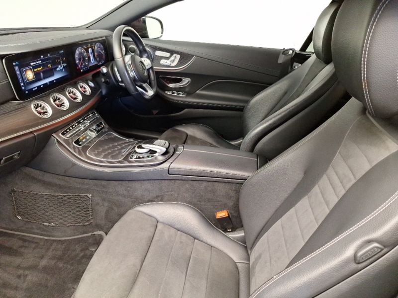 Mercedes-Benz E Class E220d Amg Line Premium 9G-tronic Red #5