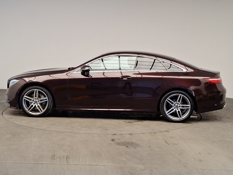Mercedes-Benz E Class E220d Amg Line Premium 9G-tronic Red #4