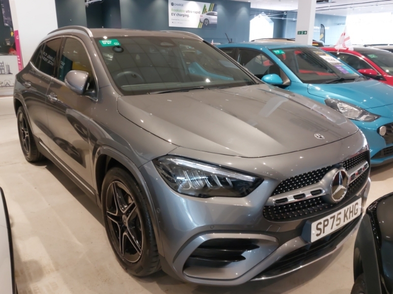 Mercedes-Benz GLA Class Gla 200D Amg Line Executive Grey