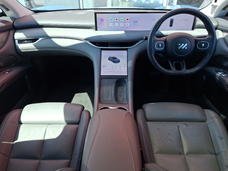 MG IM6 300Kw Long Range 100Kwh Blue #3