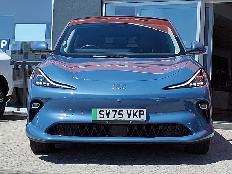 MG IM6 100Kwh Launch Edition 4Wd Black #13
