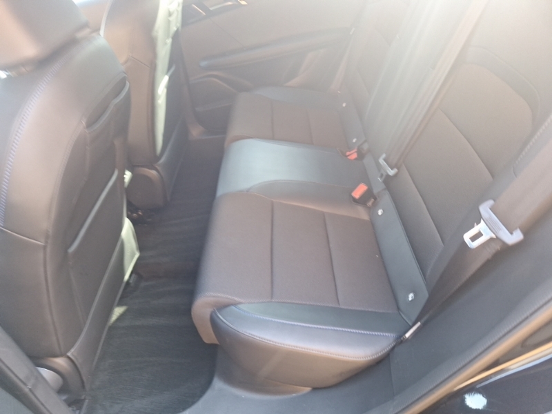 MG MG4 150Kw Trophy Ev Long Range 64Kwh Black #6
