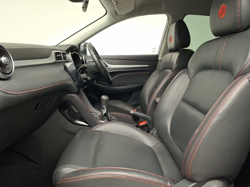 MG ZS 1.5 Vti-tech Exclusive Silver #5