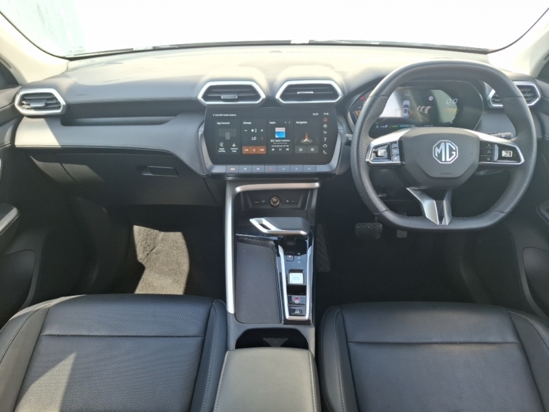 MG ZS 1.5 Hybrid Trophy Black #3