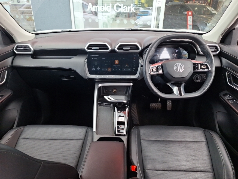 MG ZS 1.5 Hybrid Trophy White #3