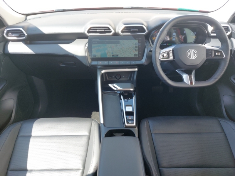MG ZS 1.5 Hybrid Trophy Red #3