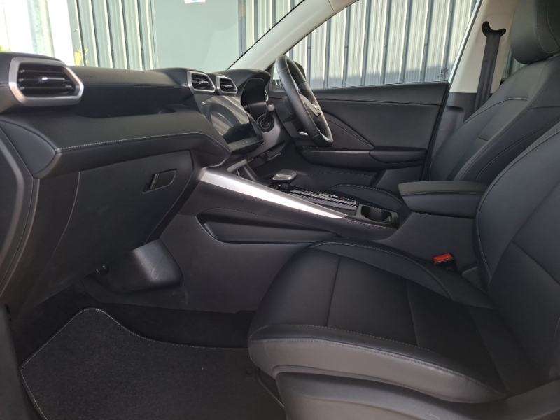MG ZS 1.5 Hybrid Trophy White #5