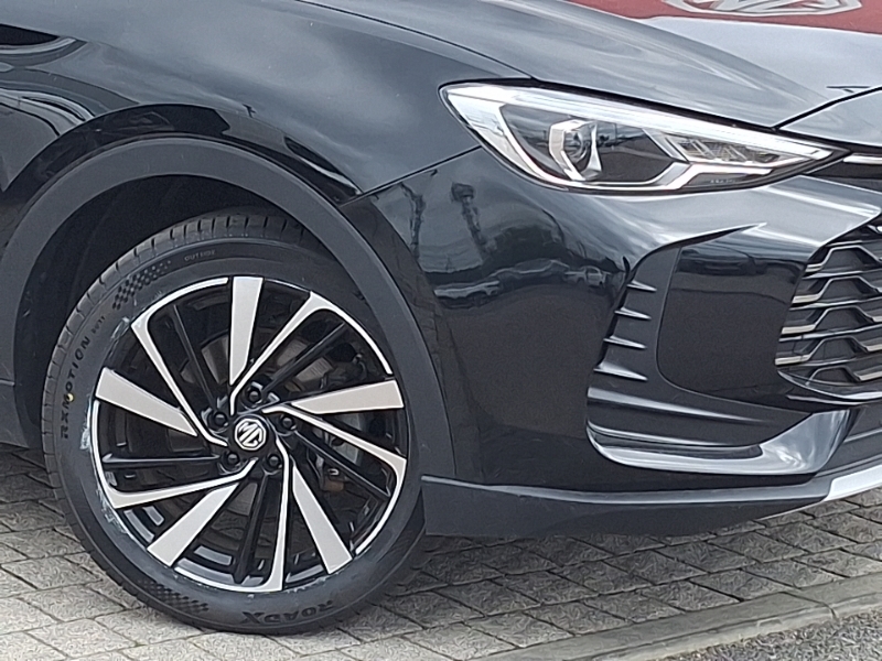 MG ZS 1.5 Hybrid Trophy Black #20
