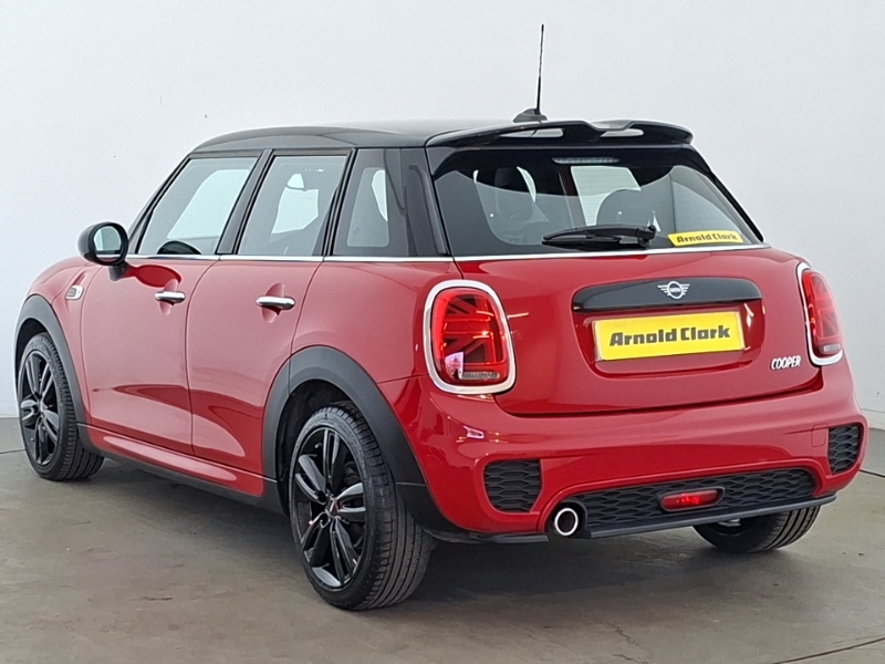 Mini Hatch 1.5 Cooper II Red #2