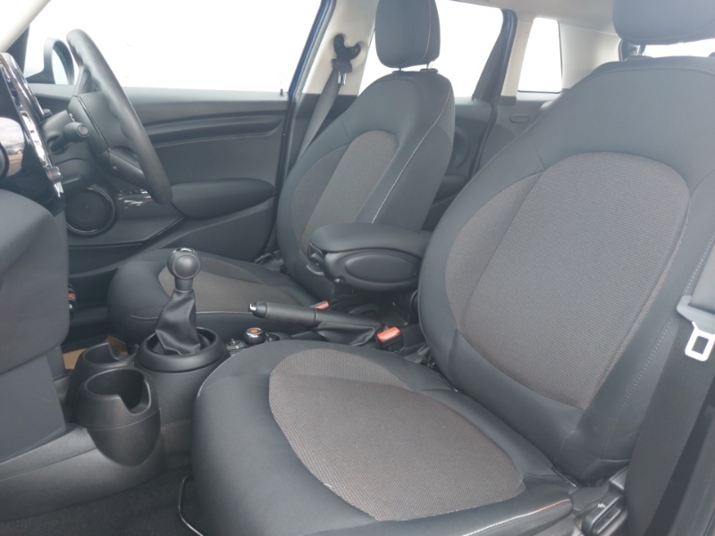 Mini Hatch 1.5 Cooper Classic II Blue #5