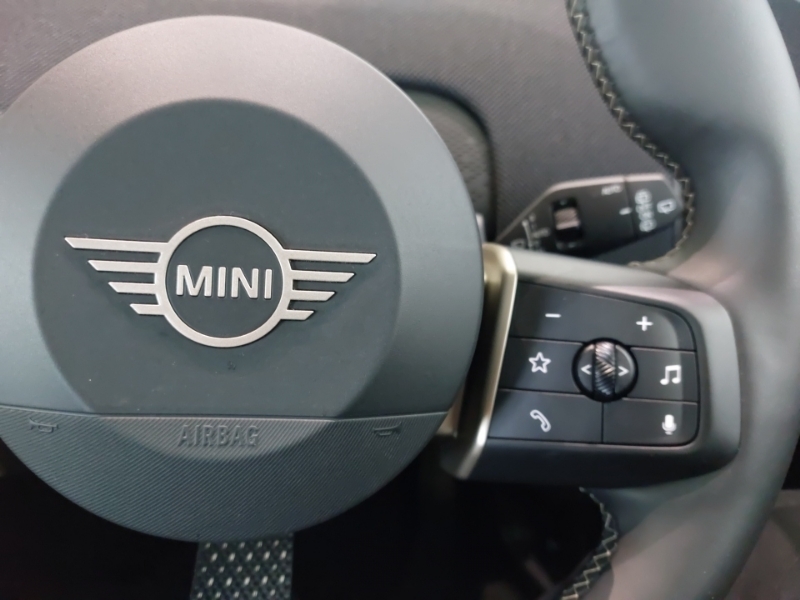 Mini Countryman 1.5 C Classic Black #13