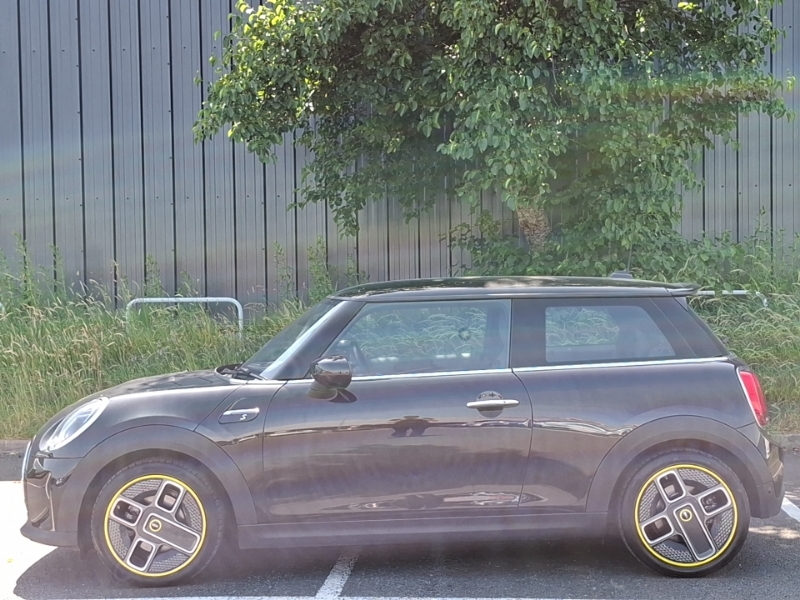 Mini Hatch 135Kw Cooper S Level 2 33Kwh Black #4