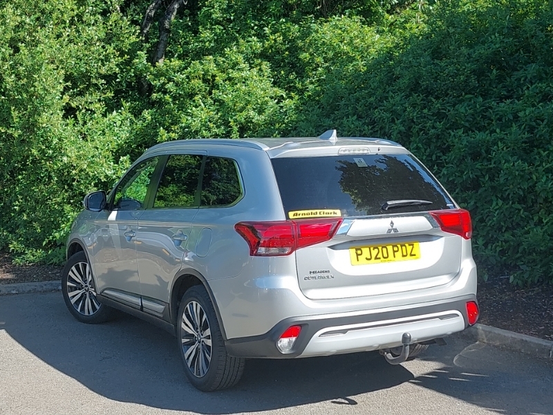 Mitsubishi Outlander 2.0 Exceed Cvt Silver #2