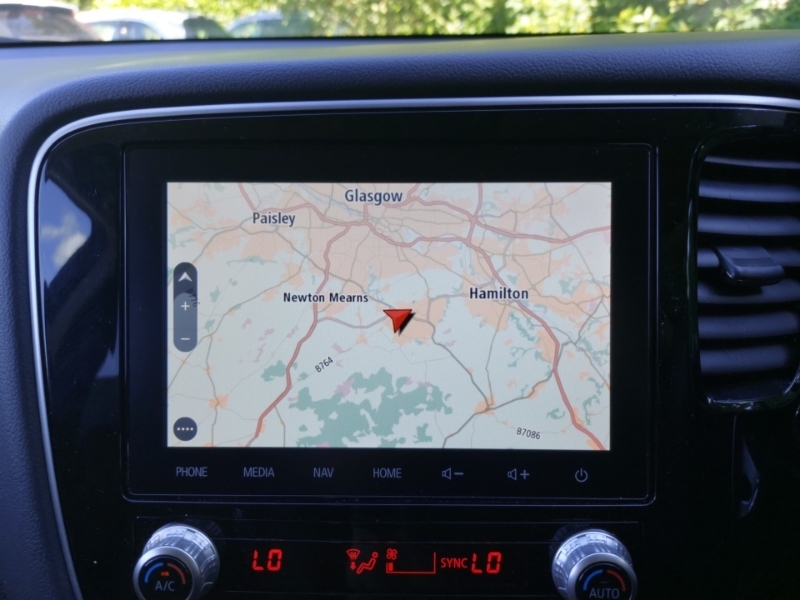 Mitsubishi Outlander 2.4 Phev Dynamic Red #10
