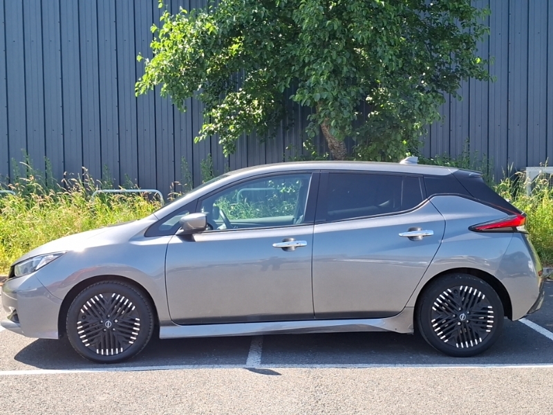 Nissan Leaf 110Kw N-connecta 39Kwh Grey #4