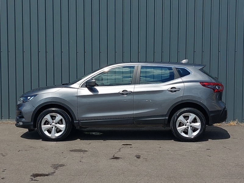 Nissan Qashqai 1.3 Dig-t Acenta Premium Grey #4