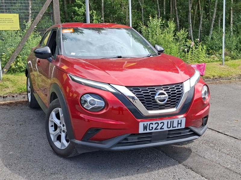 Nissan Juke 1.0 Dig-t 114 N-connecta Red