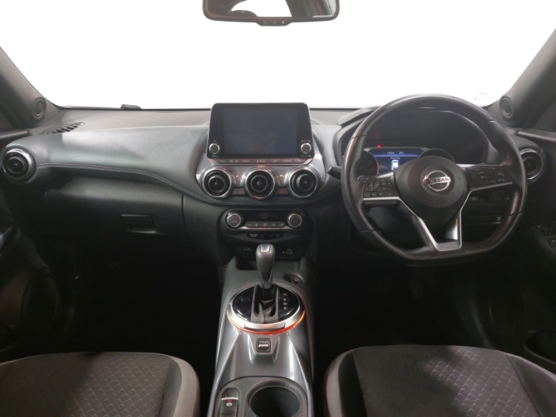 Nissan Juke Hatchback Red #3