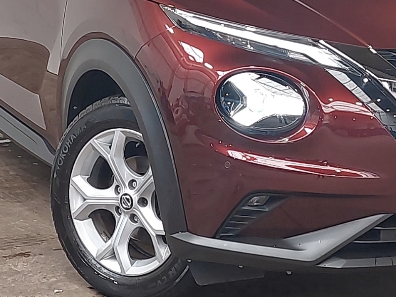 Nissan Juke Hatchback Red #20