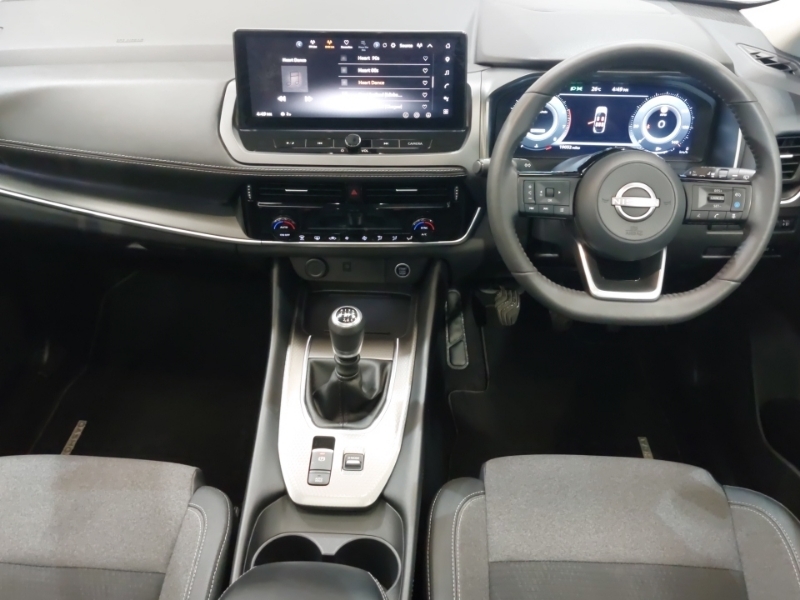 Nissan Qashqai 1.3 Dig-t Mh N-connecta Silver #3