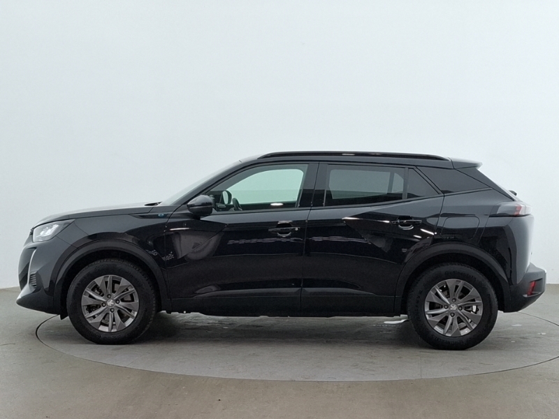 Peugeot e-2008 100Kw Active Premium 50Kwh Black #4