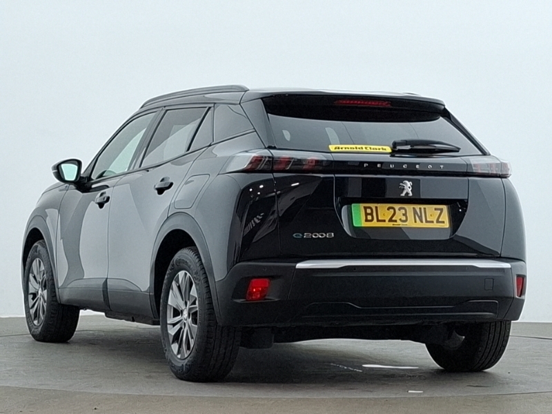 Peugeot e-2008 100Kw Active Premium 50Kwh Black #2