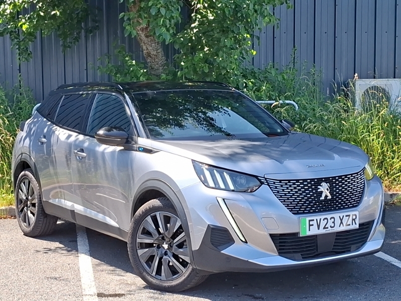 Peugeot e-2008 100Kw Gt Premium 50Kwh 11Kwch Grey