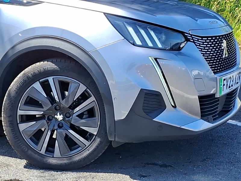 Peugeot e-2008 Gt Black #20