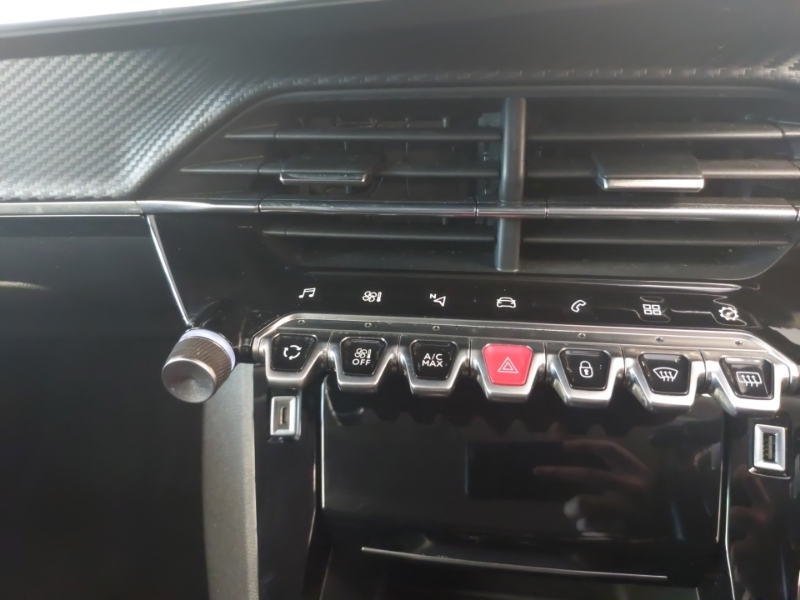 Peugeot 2008 2008 Active Puretech Ss Orange #16