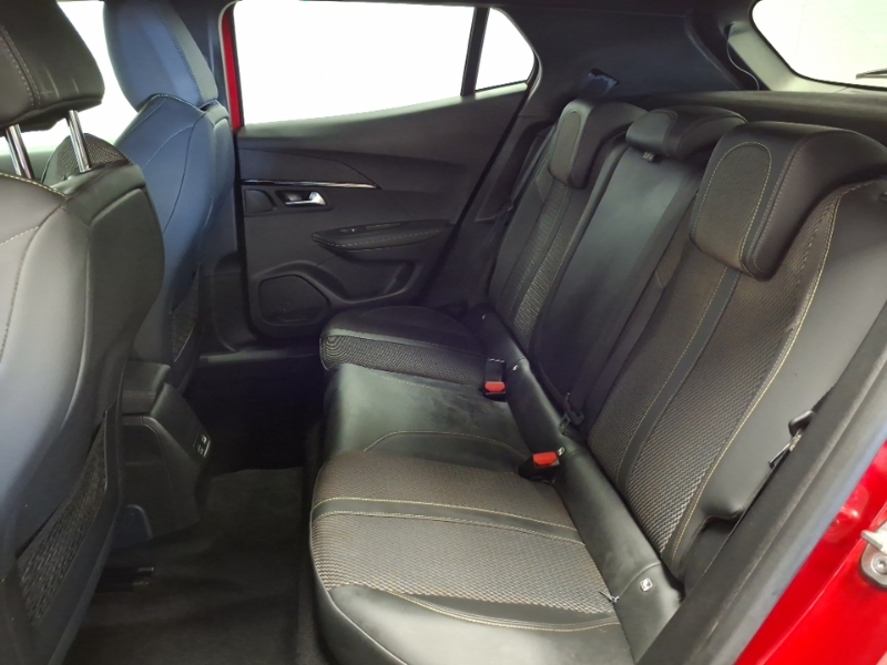 Peugeot e-2008 115Kw Gt 54Kwh Red #6