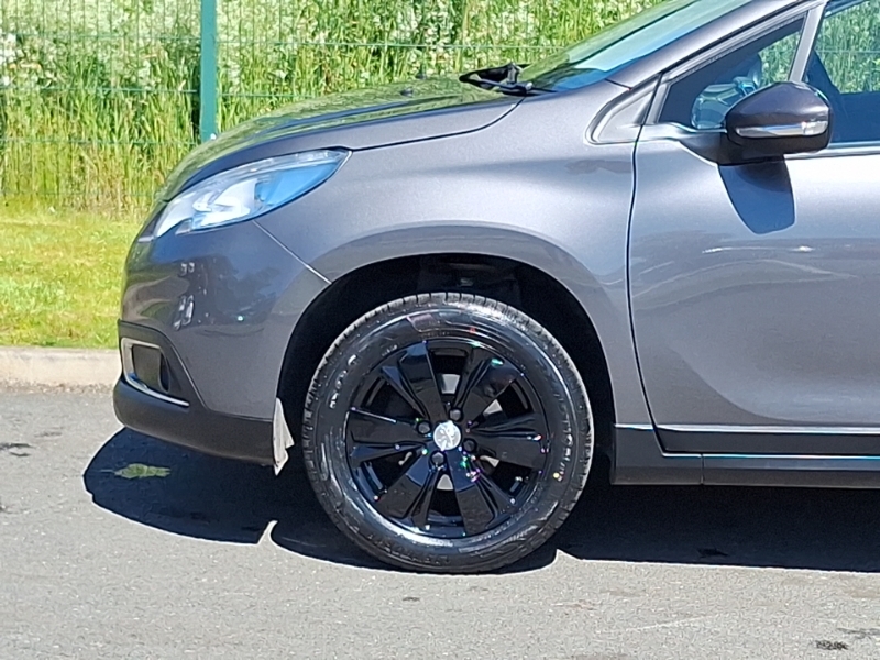 Peugeot 2008 1.2 Puretech Active Grey #19