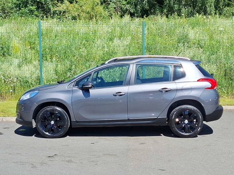 Peugeot 2008 1.2 Puretech Active Grey #4