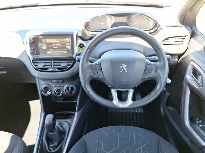 Peugeot 2008 1.2 Puretech Active Grey #8