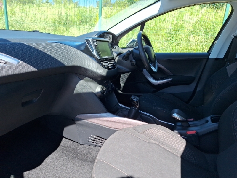 Peugeot 2008 1.2 Puretech Active Grey #5
