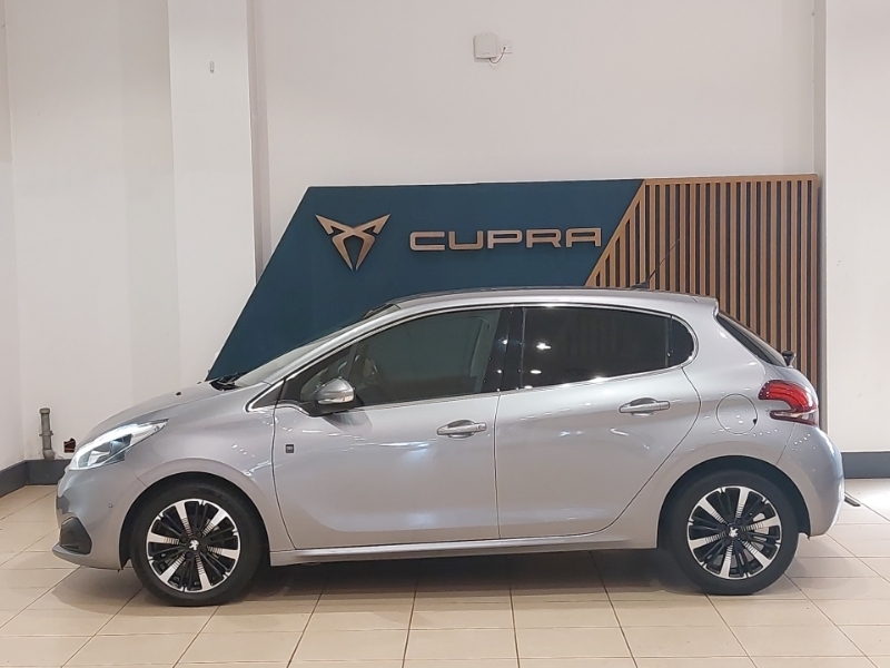 Peugeot 208 1.2 Puretech 82 Tech Edition Start Stop Grey #4