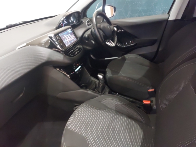 Peugeot 208 1.2 Puretech 82 Tech Edition Start Stop Grey #5