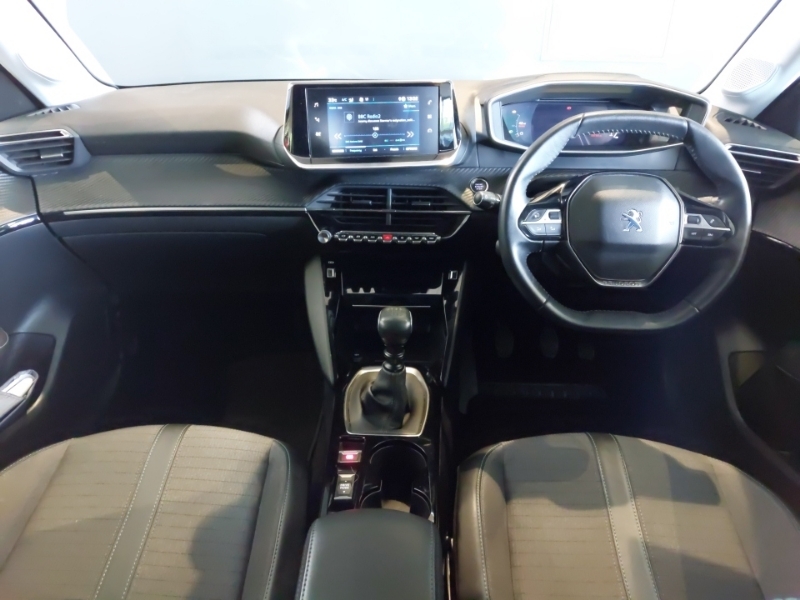 Peugeot 208 1.2 Puretech 100 Allure Premium Red #3