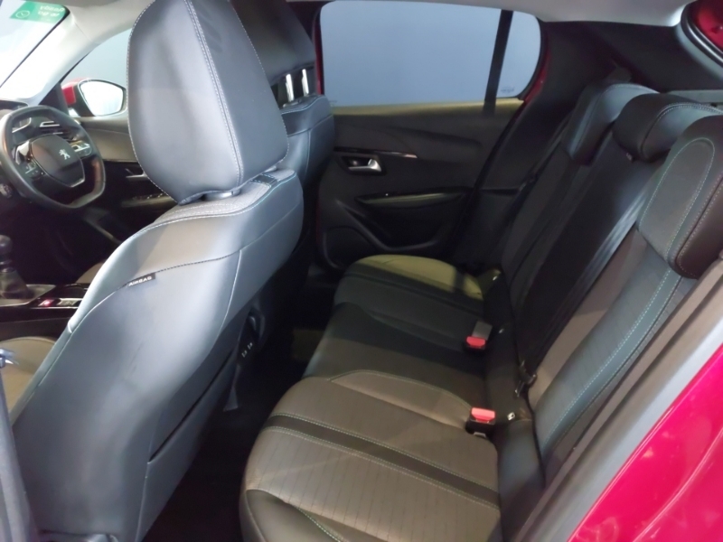 Peugeot 208 1.2 Puretech 100 Allure Premium Red #5
