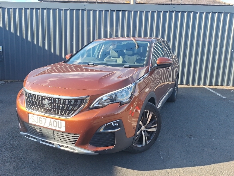 Peugeot 3008 1.2 Puretech Allure Brown