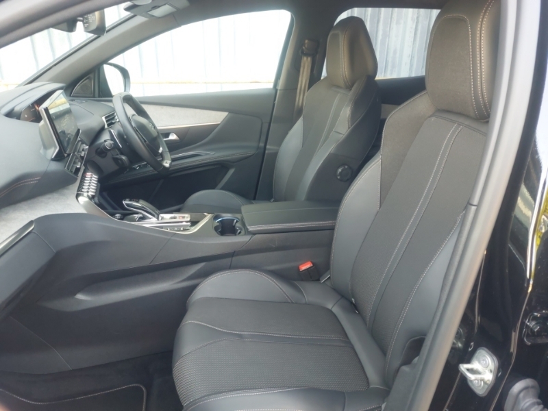 Peugeot 3008 1.2 Puretech Gt Eat8 Black #5