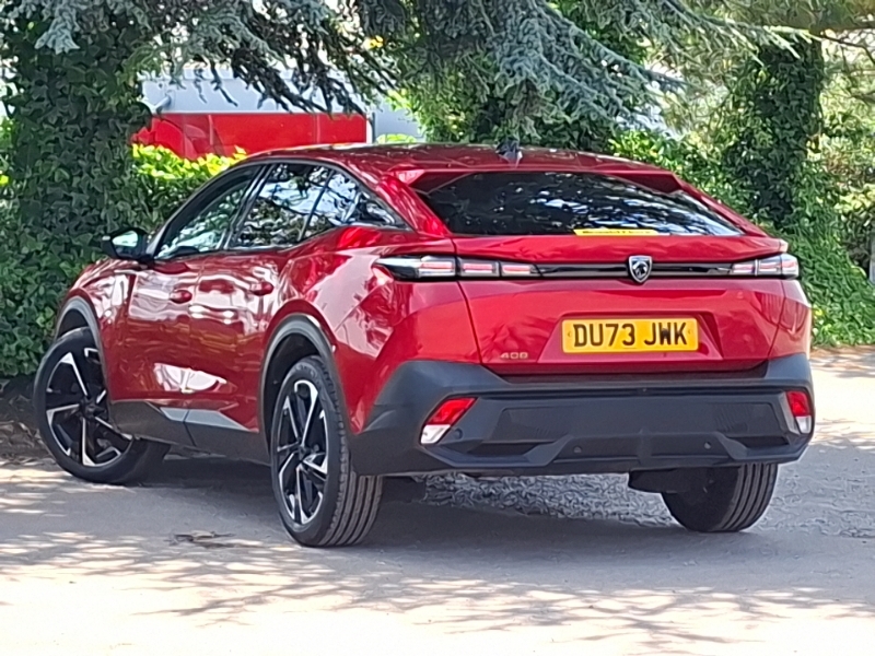 Peugeot 408 1.2 Puretech Allure Premium Eat8 Red #2
