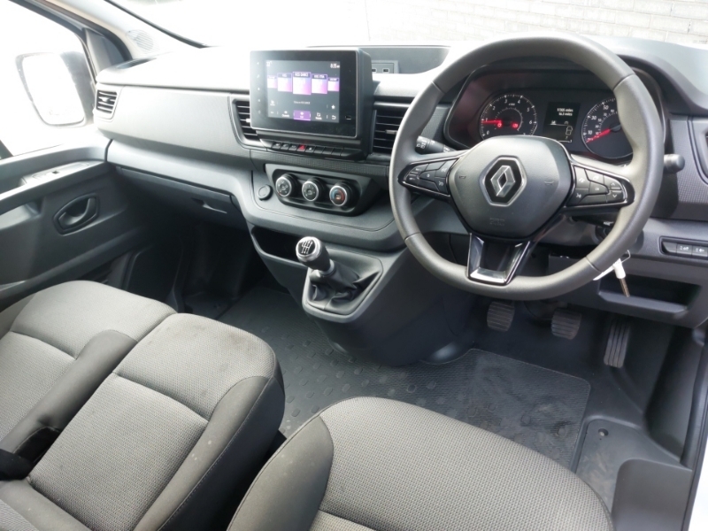 Renault Trafic Sl30 Blue Dci 130 Advance Van White #3