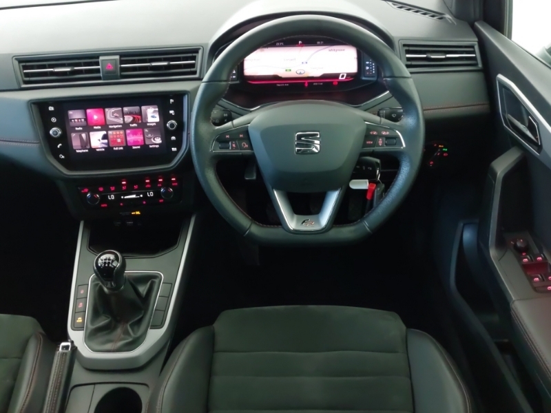 Seat Arona  White #8