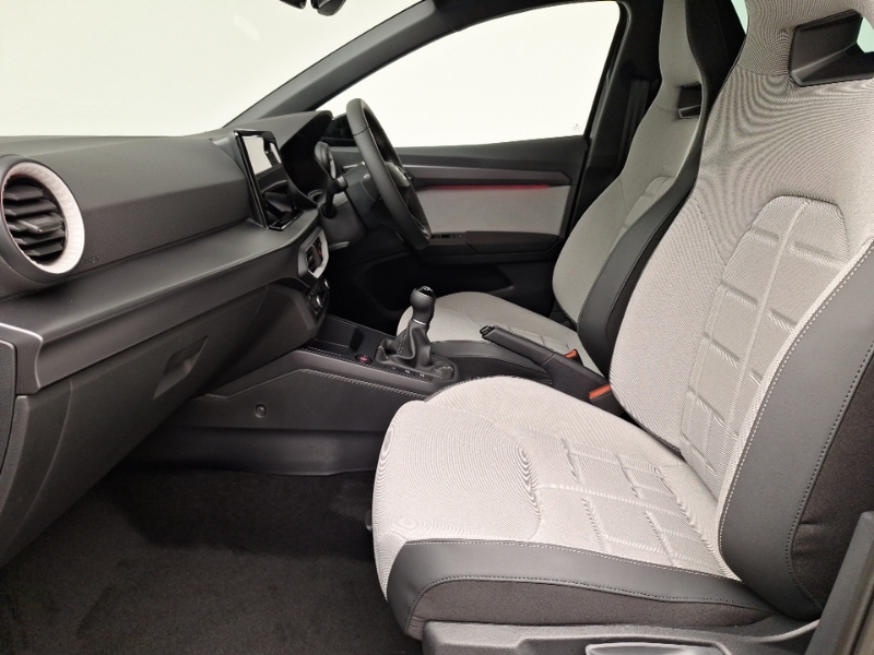 Seat Ibiza 1.0 Tsi 115 Fr First Edition Black #5
