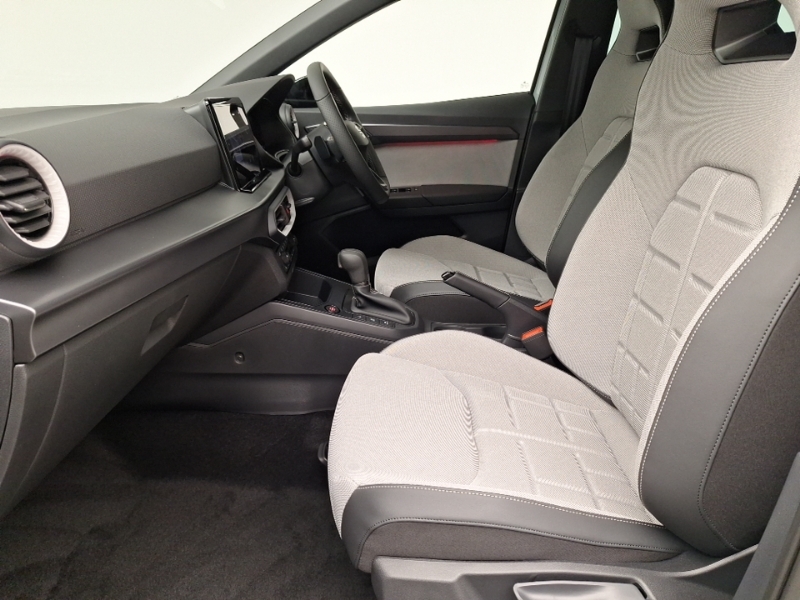 Seat Ibiza 1.0 Tsi 115 Fr First Edition Dsg Grey #5