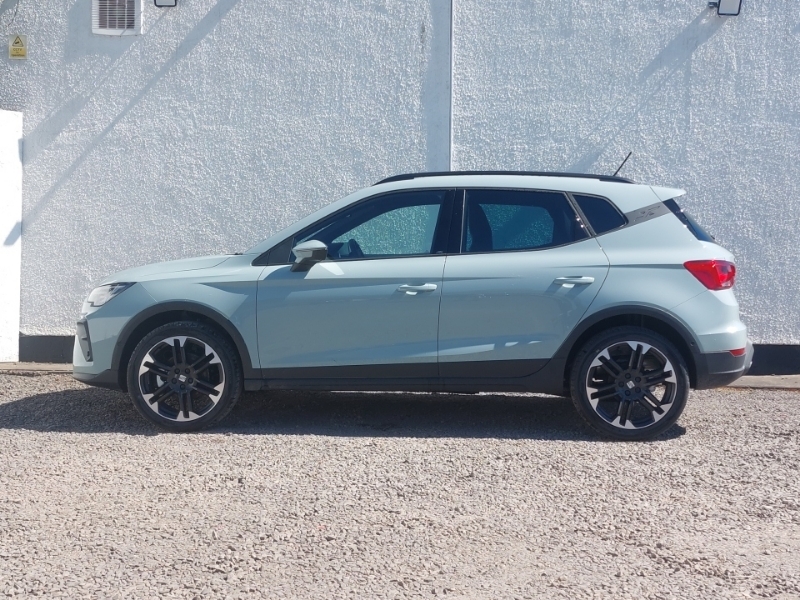 Seat Arona 1.0 Tsi 115 Fr Sport Dsg Grey #4