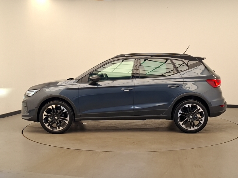 Seat Arona 1.0 Tsi 115 Fr Sport Dsg Grey #4