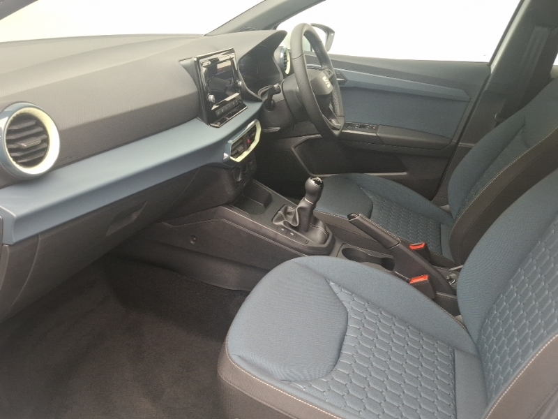 Seat Ibiza 1.0 Tsi 95 Se White #5