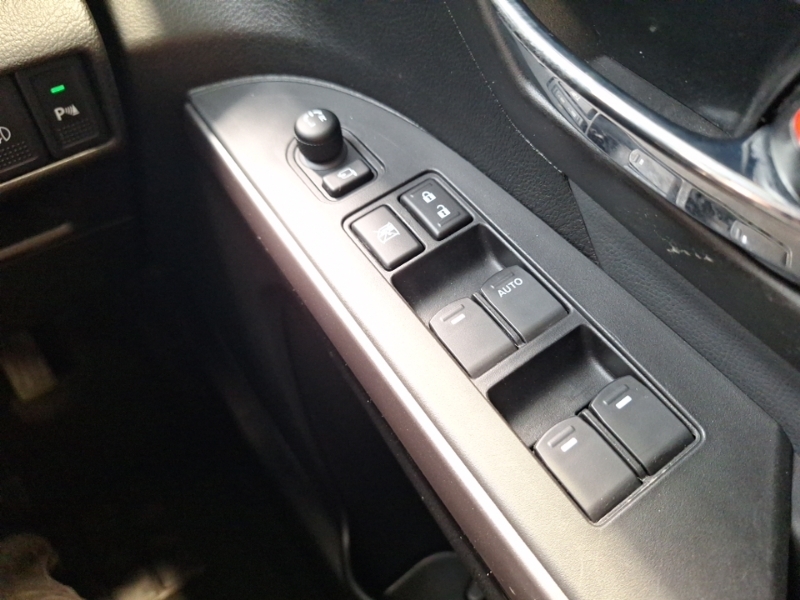 Suzuki S Cross Motion Black #15