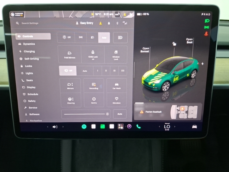 Tesla Model Y Dual Motor Long Range White #15